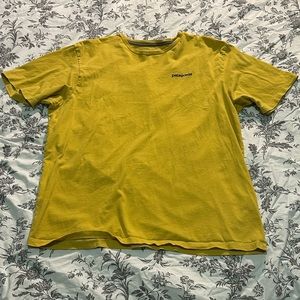 Patagonia T-Shirt, Yellow, Large
